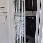 - Hi *