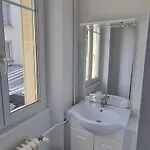 - Hi *