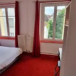 - Hi Hostel Verdun-sur-Meuse
