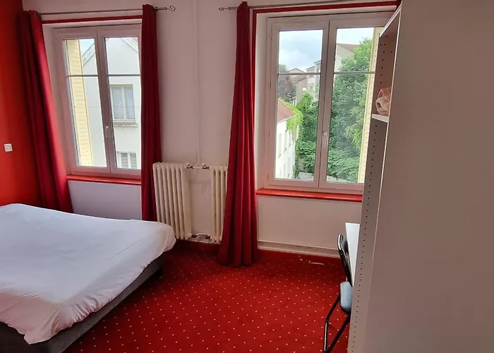 - Hi Hostel Verdun-sur-Meuse